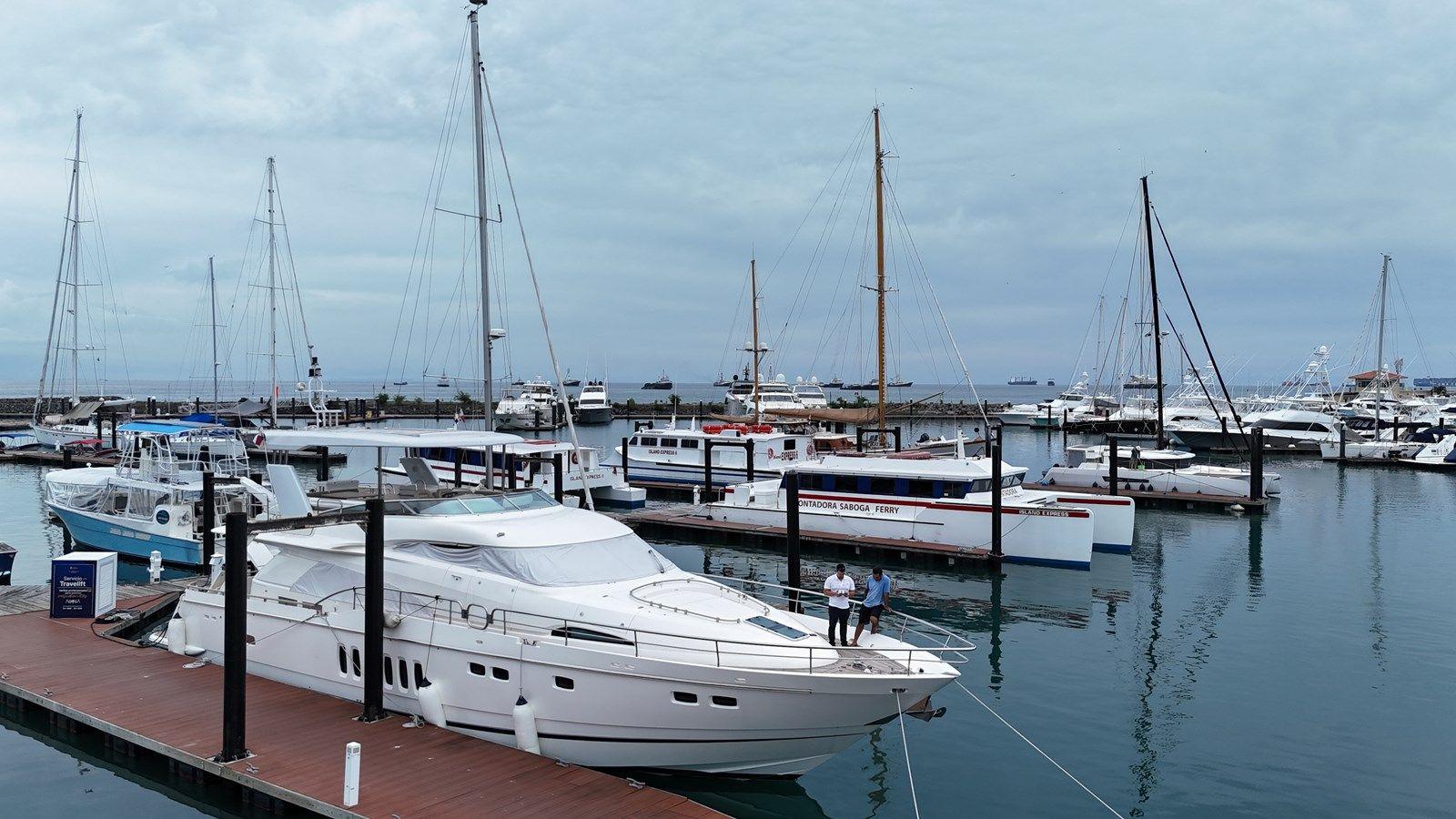 OCEANA I - Fairline yacht sale