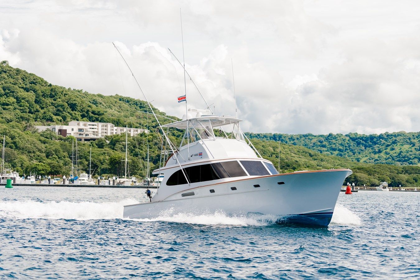 Buy a yacht Maverick - RYBOVICH