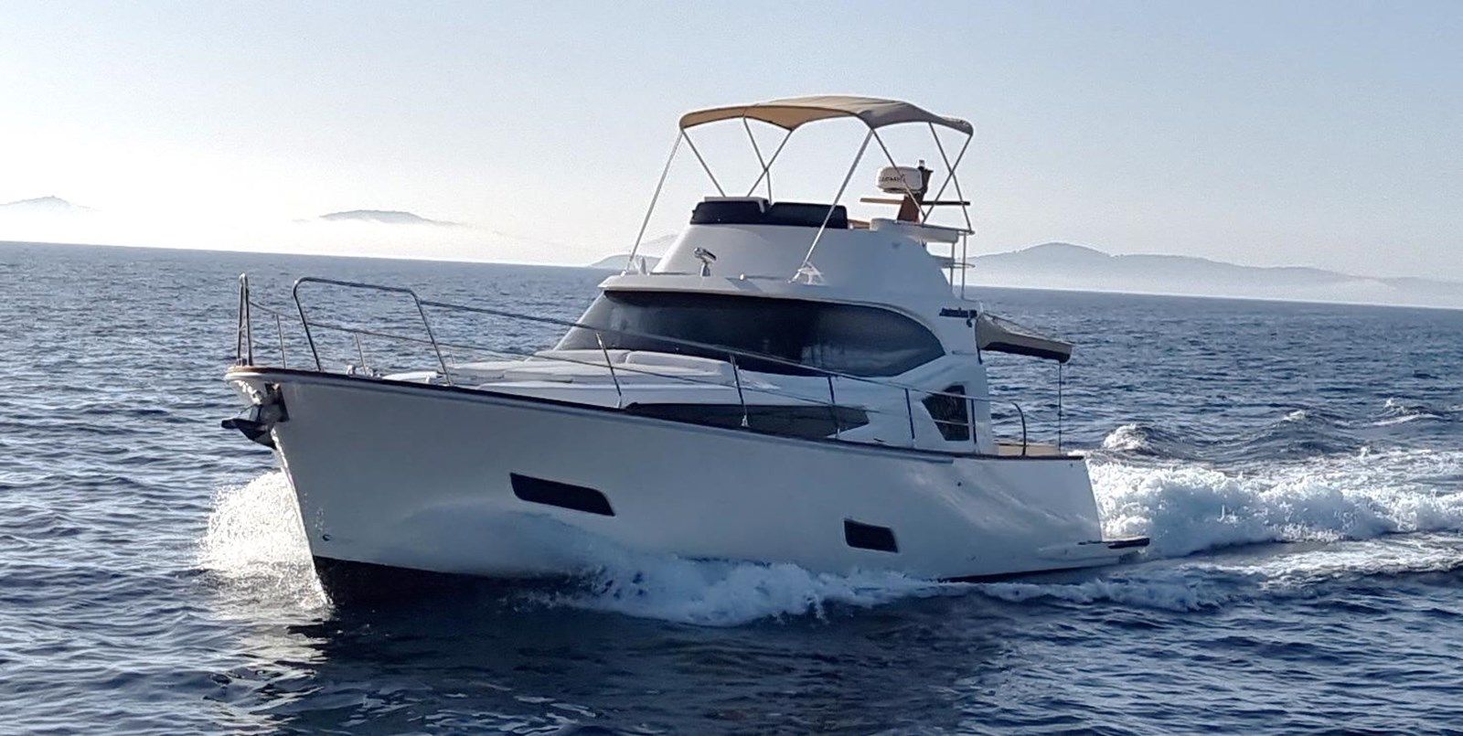 MONACHUS 470 FLY - MONACHUS YACHTS