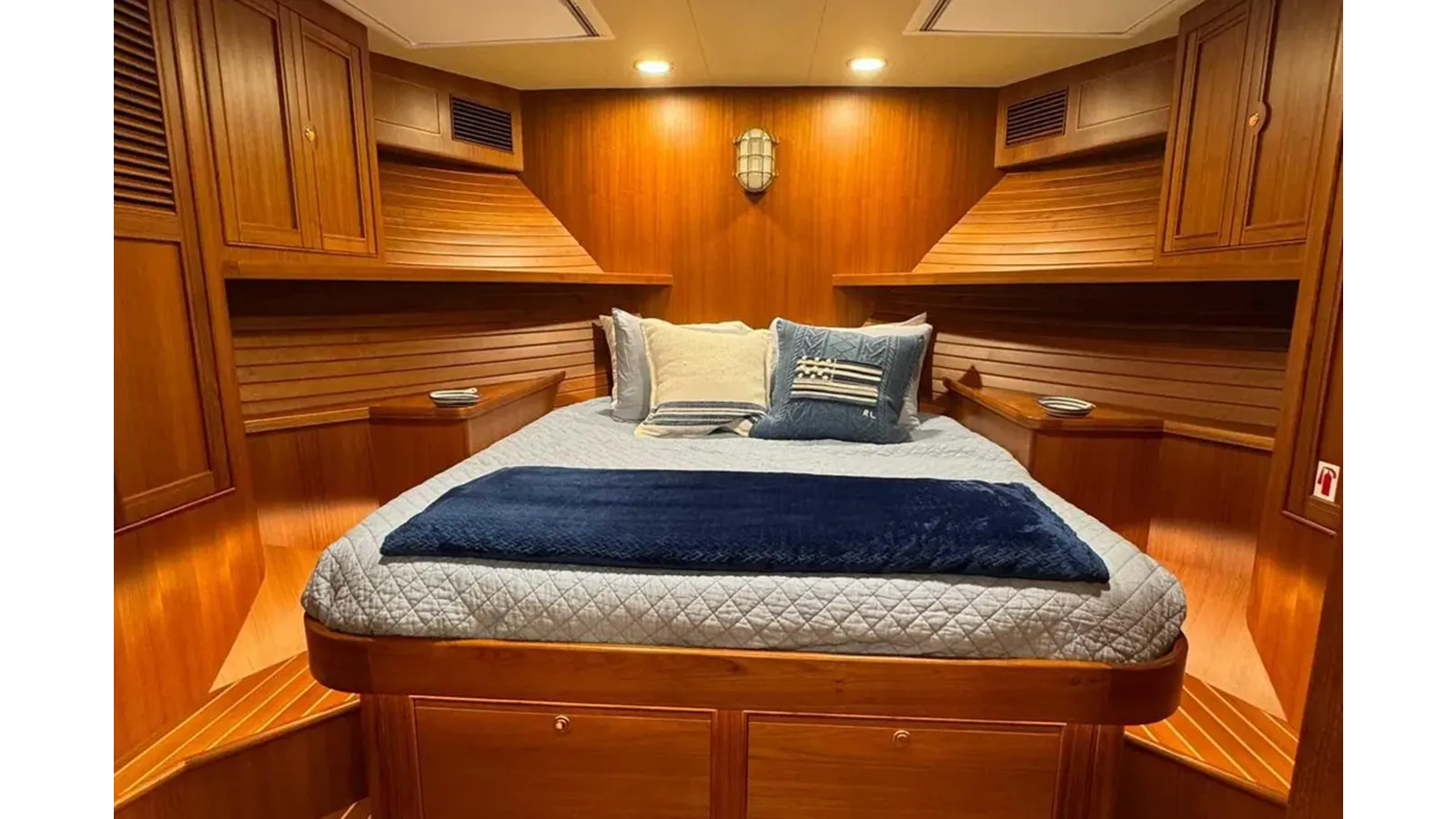 Стоимость яхты LADY LEE - Marlow