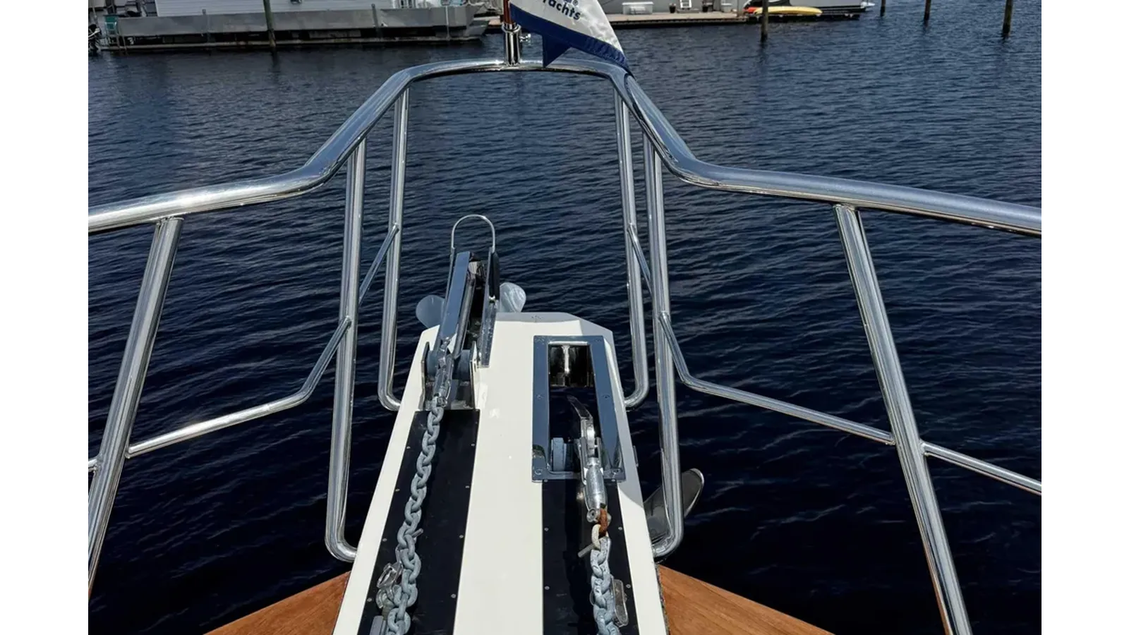 Лучшая цена на LADY LEE 2021