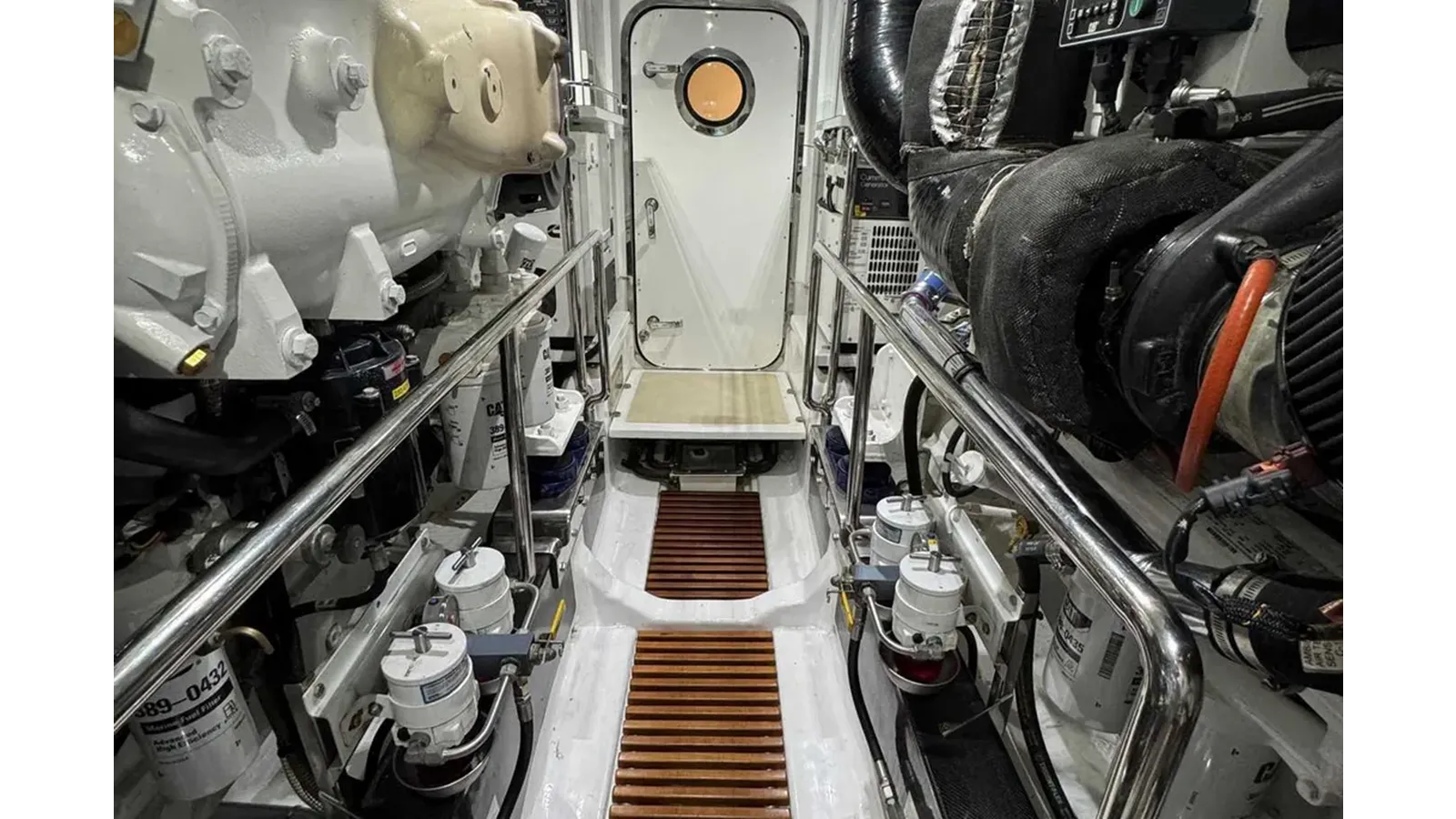 Купить яхту LADY LEE - Marlow в Shestakov Yacht Sales