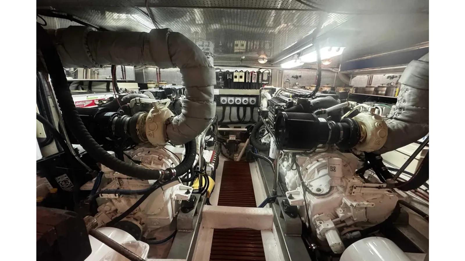 Продажа яхты DAMN NANCY - Marlow