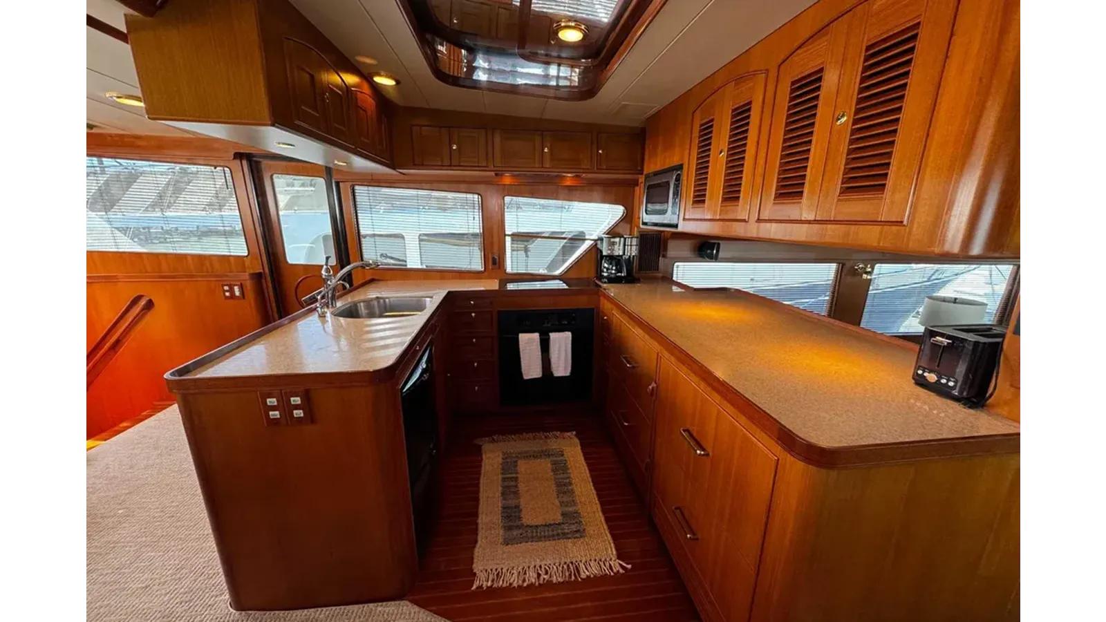 Лучшие предложения покупки яхты DAMN NANCY 65