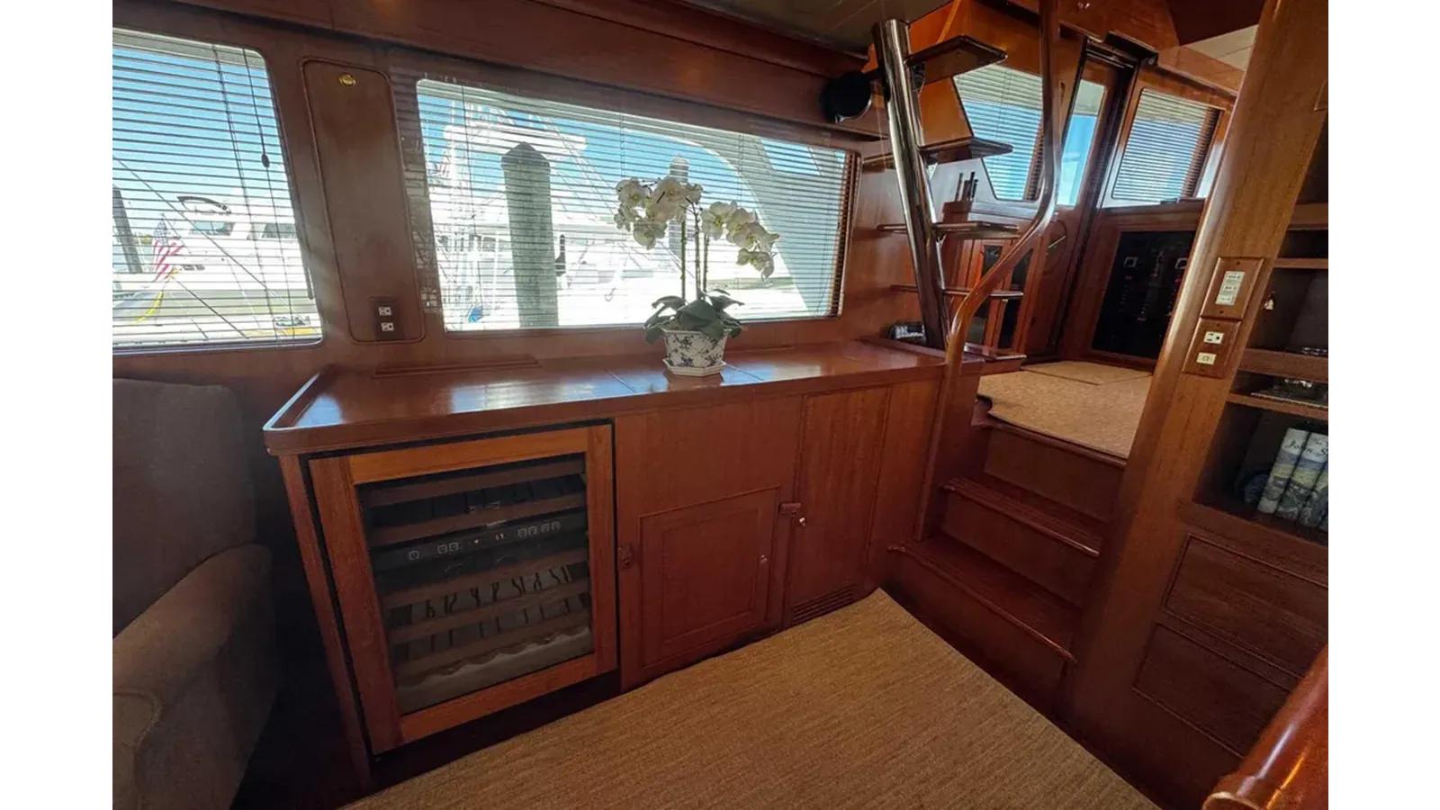 Продажа яхты DAMN NANCY 2002