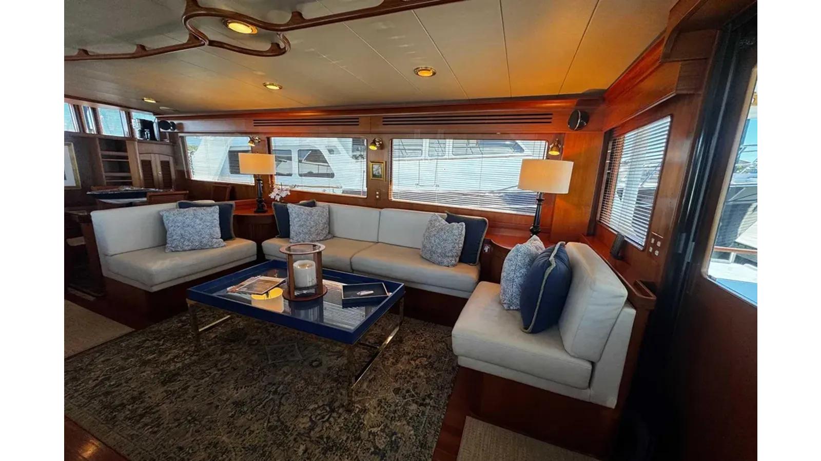 Продажа яхты DAMN NANCY 65