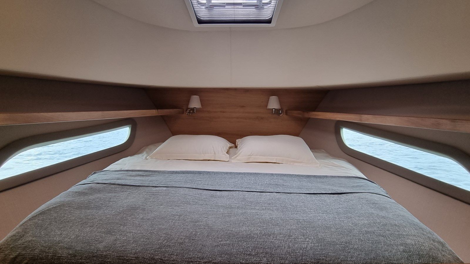 the best price on MONACHUS 470 RC 2026