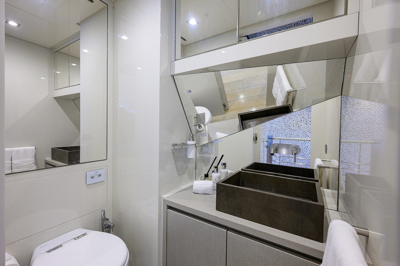 Buy a HALCYON 2018 at Shestakov Yacht Sales