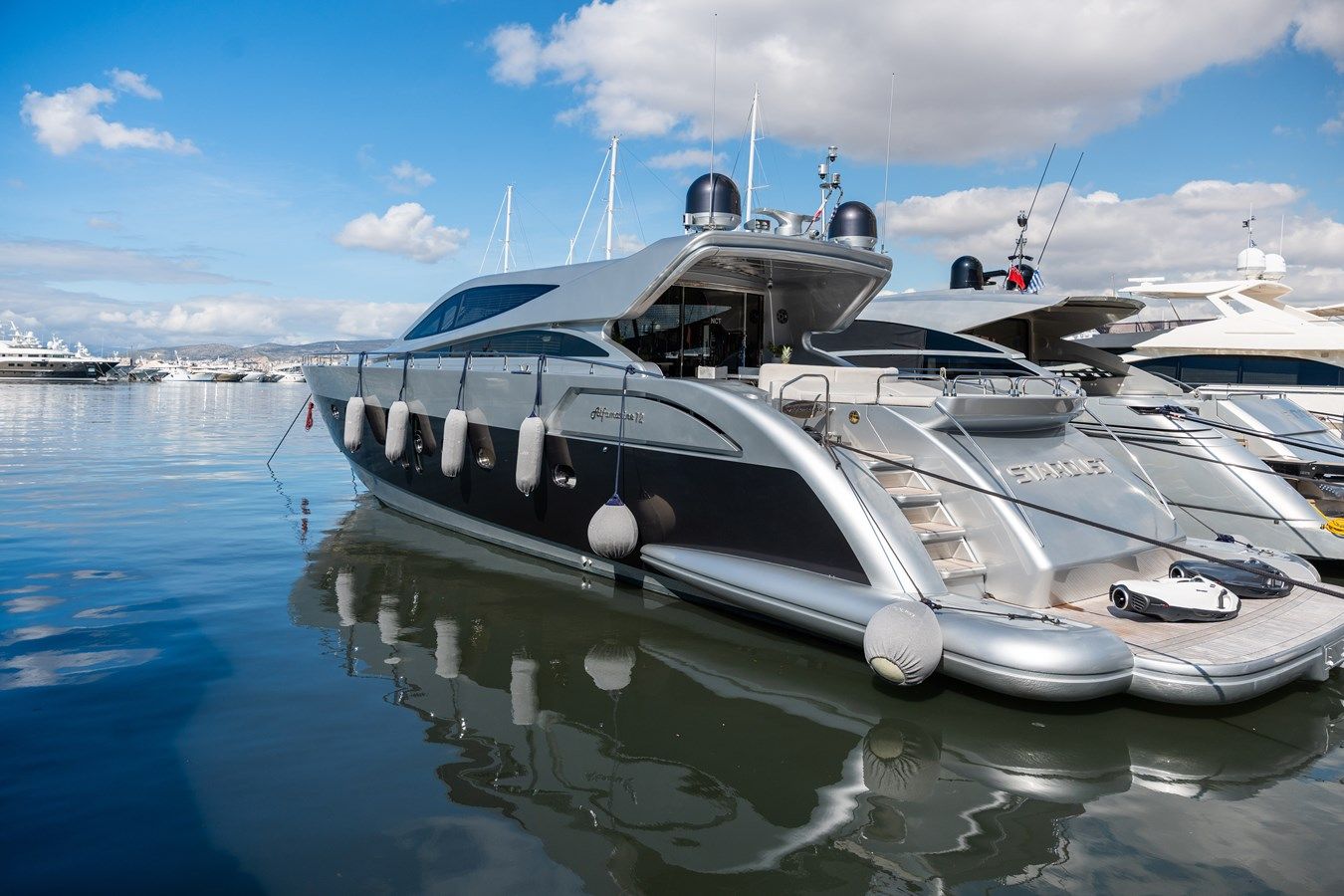 Buy a STARDUST 73 at Shestakov Yacht Sales