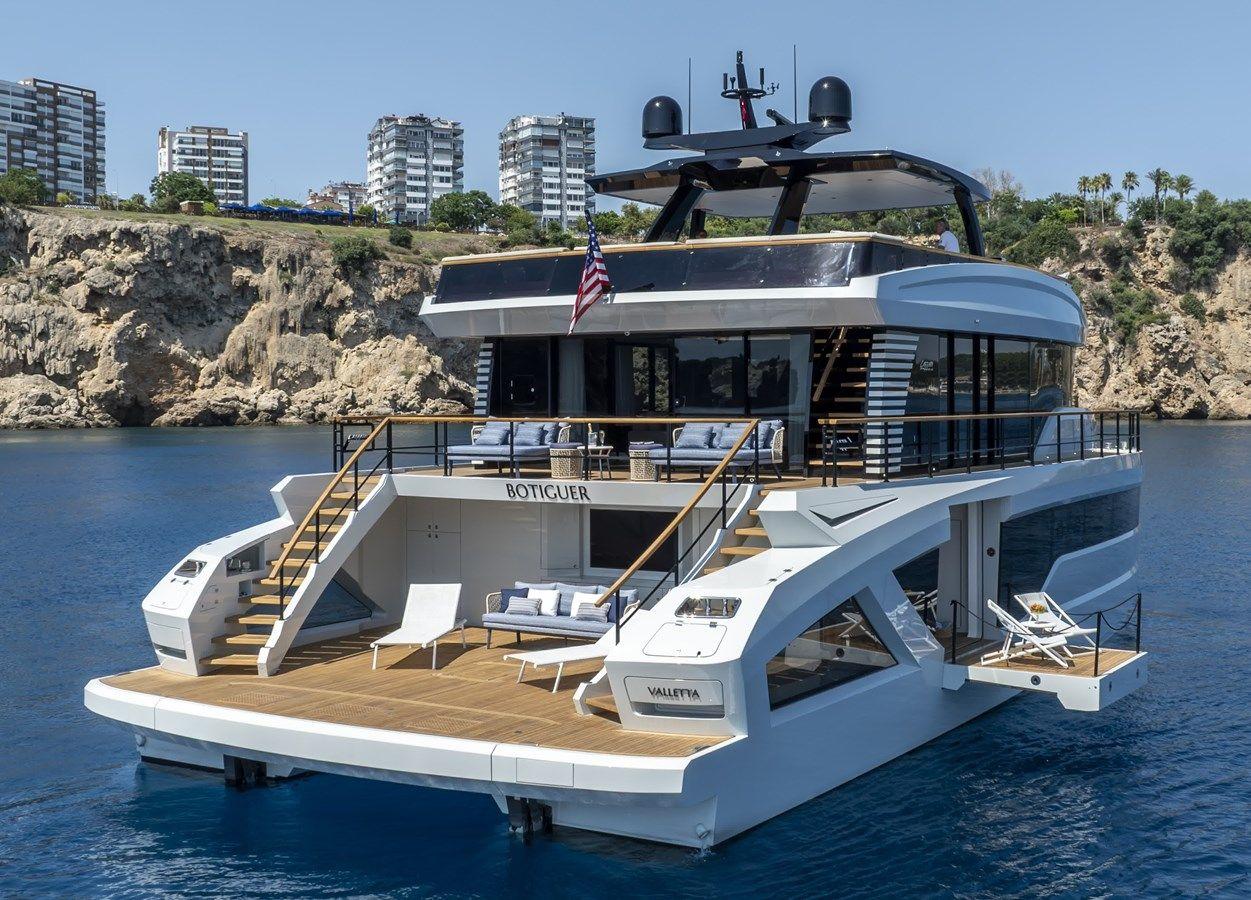 2024 Lazzara LPC 300 LPC 300 CATAMARAN