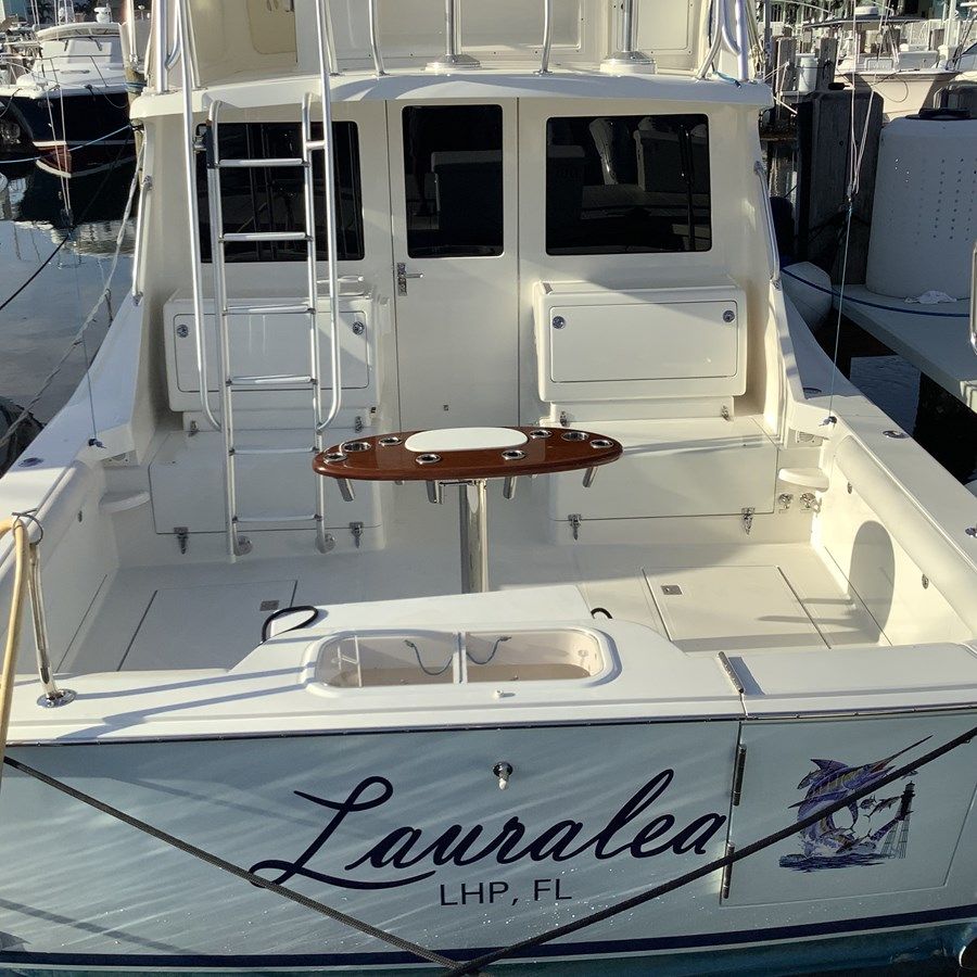 Buy a yacht LAURALEA 2006