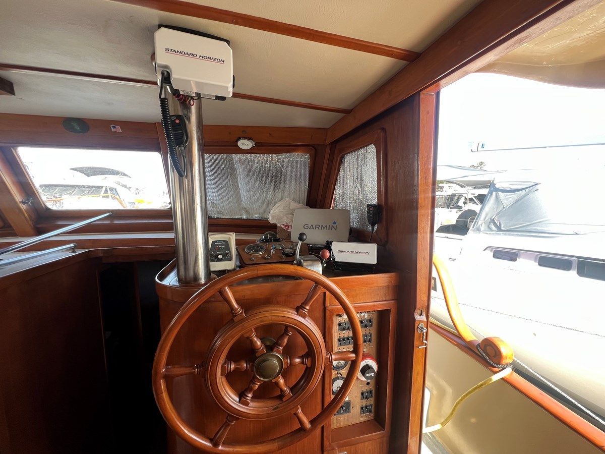 Buy a MARINE TRADER EUROPA 1977 at Shestakov Yacht Sales