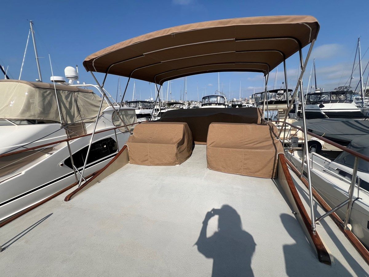 MARINE TRADER EUROPA price