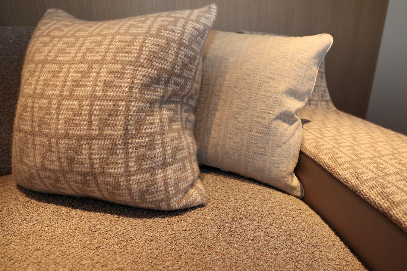 best yacht sales deals FRANKLIE - ROSSINAVI