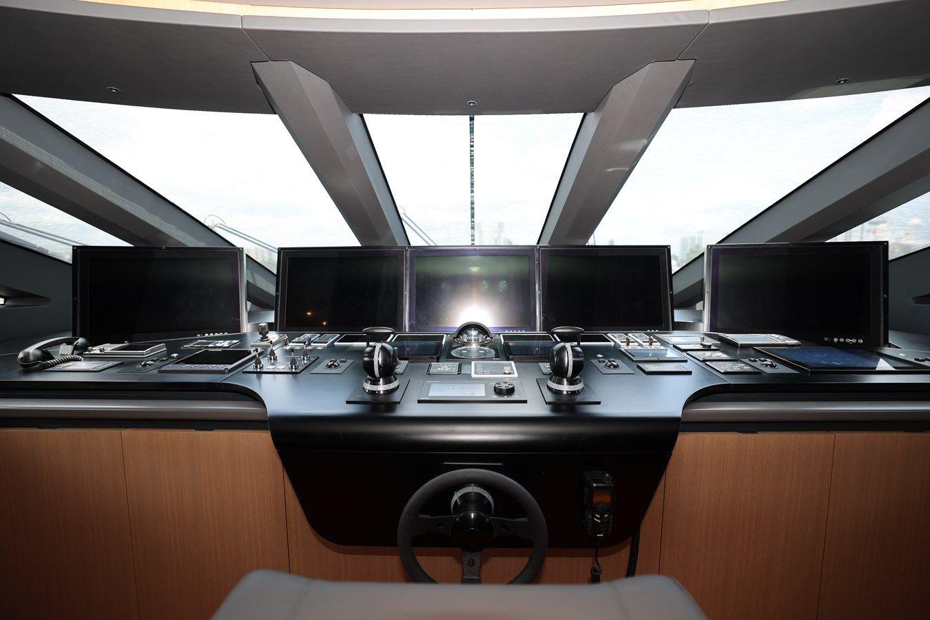 the best price on FRANKLIE