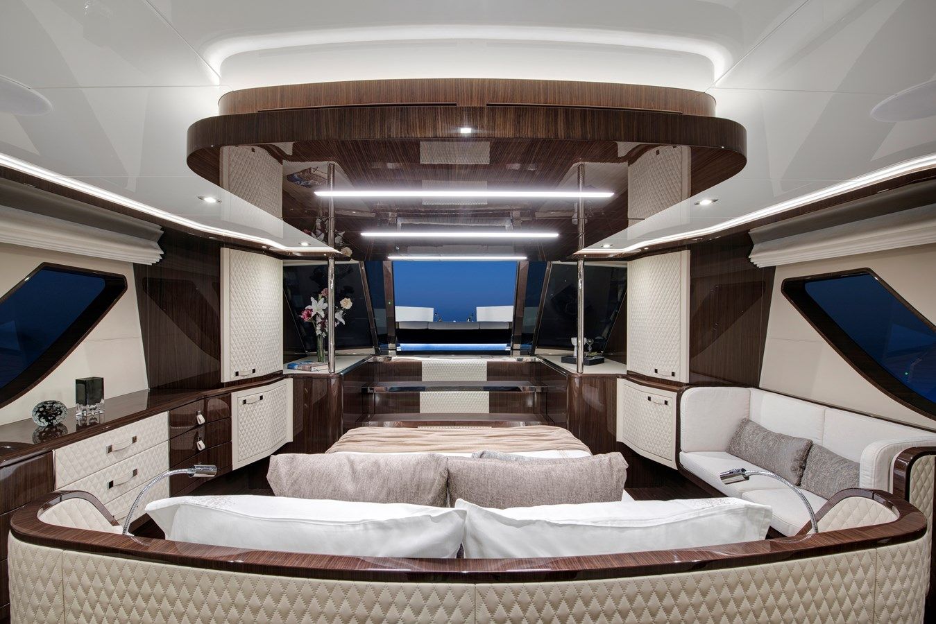 Лучшая цена на new build - Lazzara