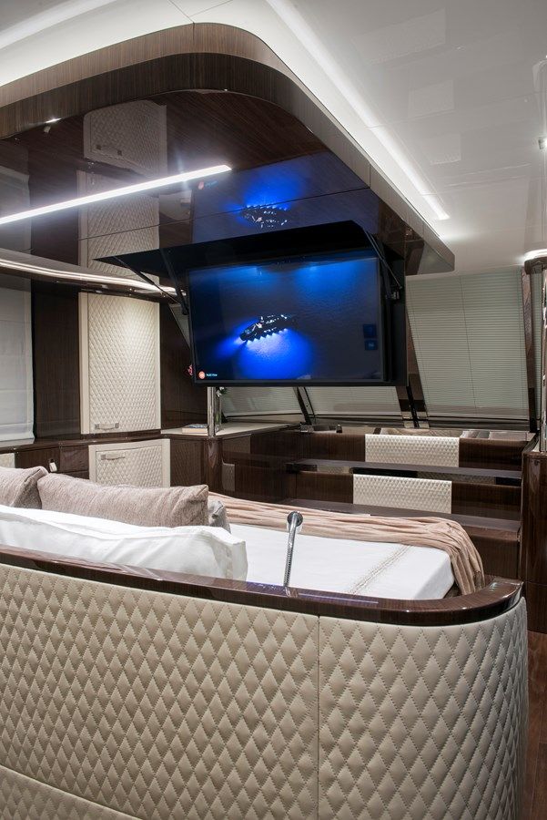 Продажа яхты new build - Lazzara