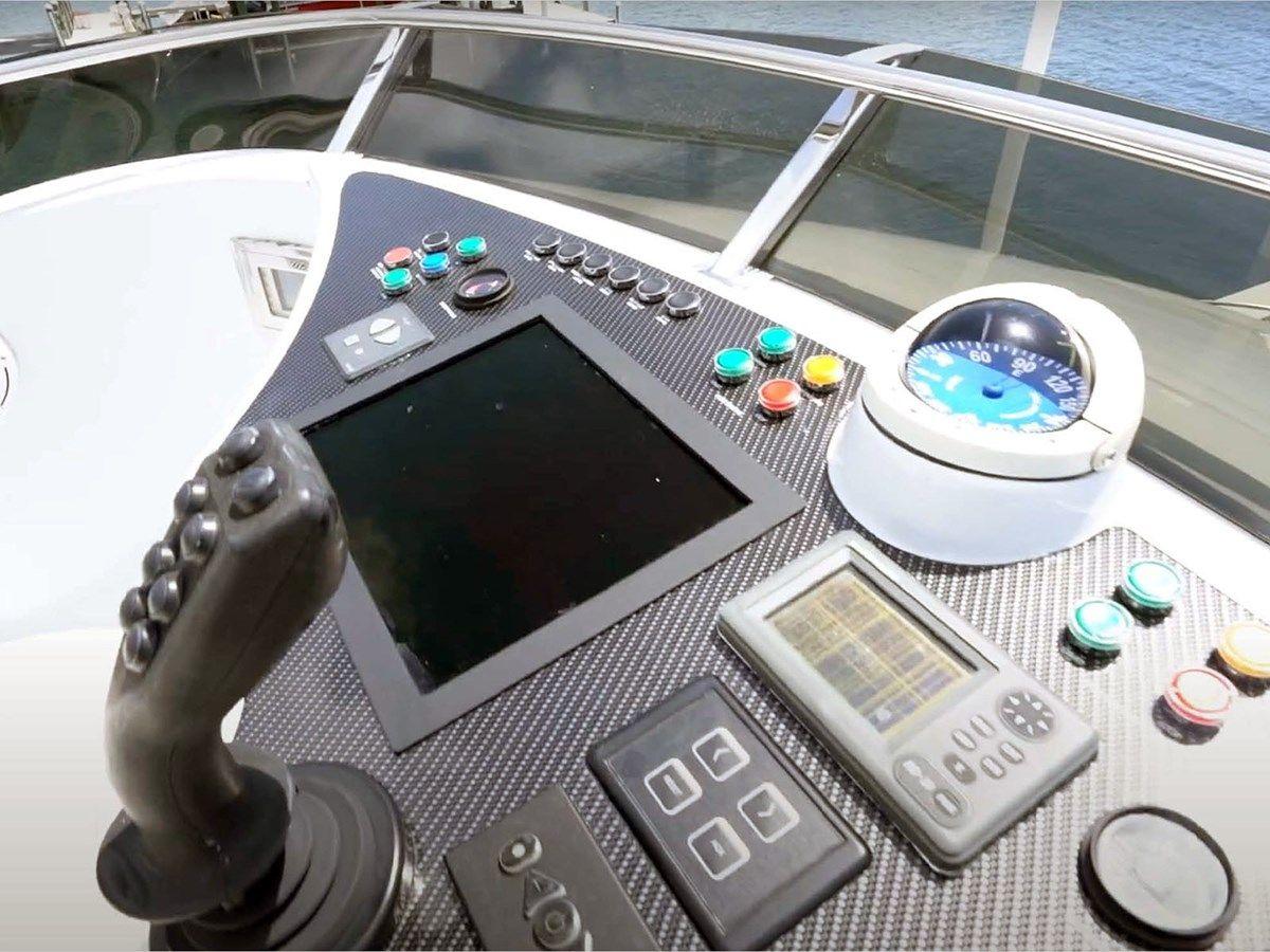 70' Magnum Marine 1987 Custom 70' Express Cruiser