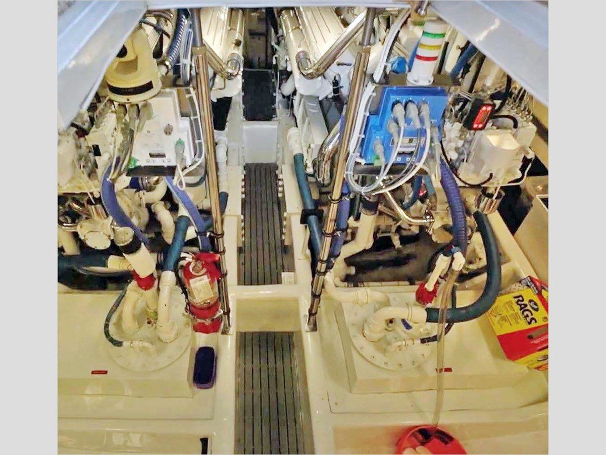 70' Magnum Marine 1987 Custom 70' Express Cruiser - Magnum Marine