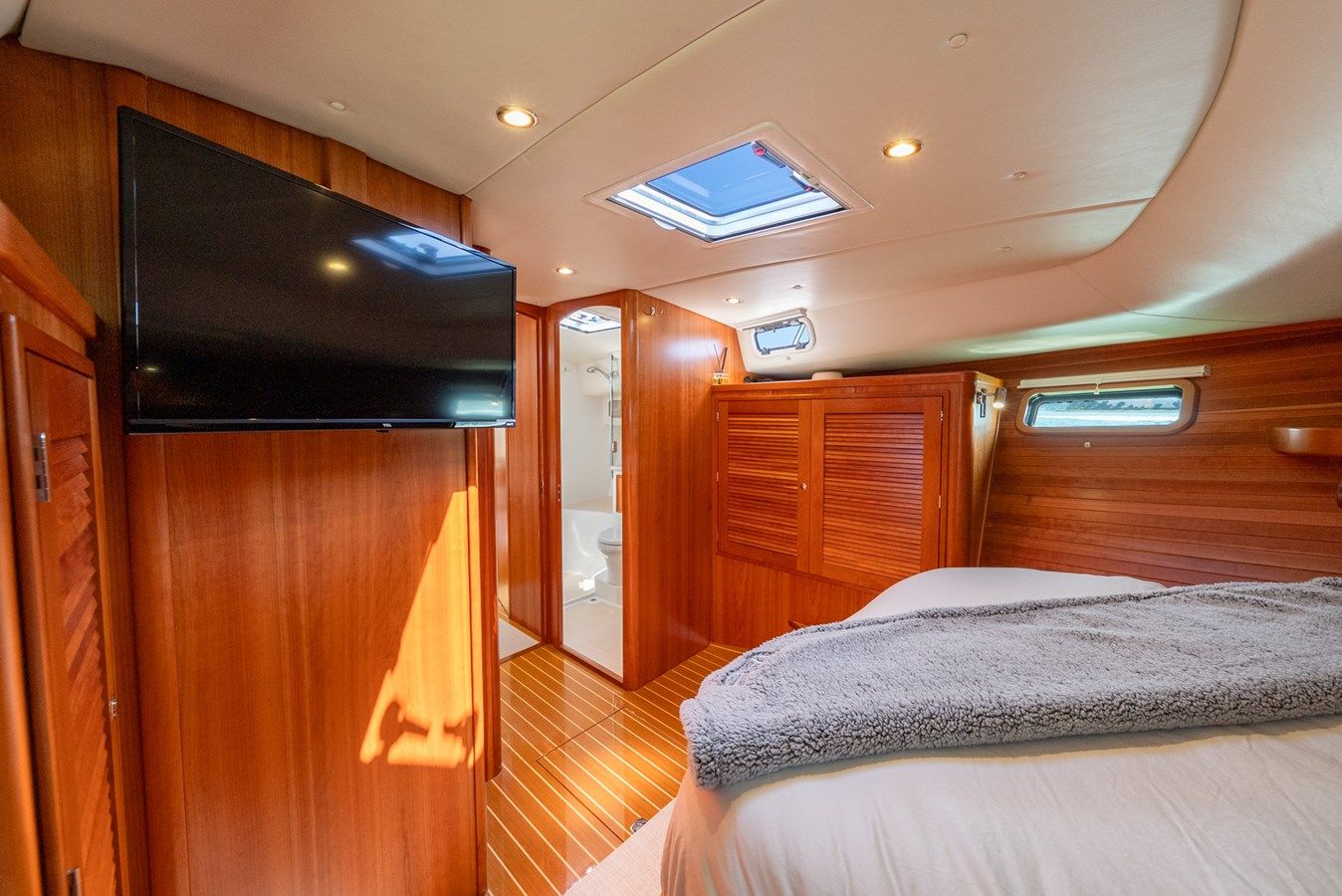 Лучшая цена на LOLA 50z