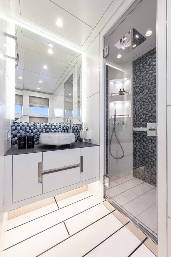 Купить Pershing 140 140