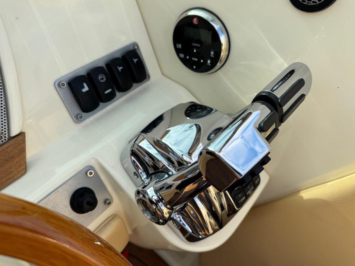 Buy a yacht Chris-Craft Launch 28 2013