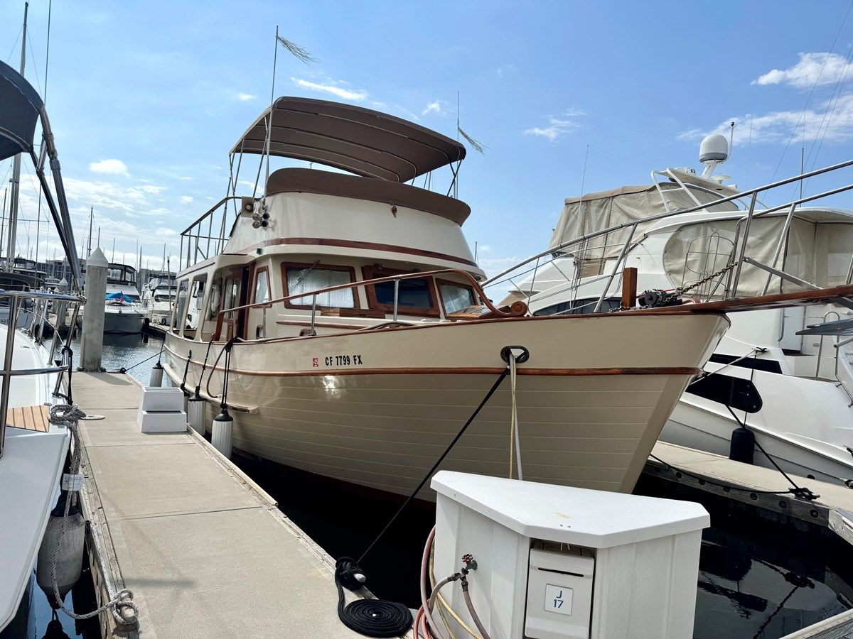 MARINE TRADER EUROPA 40 price