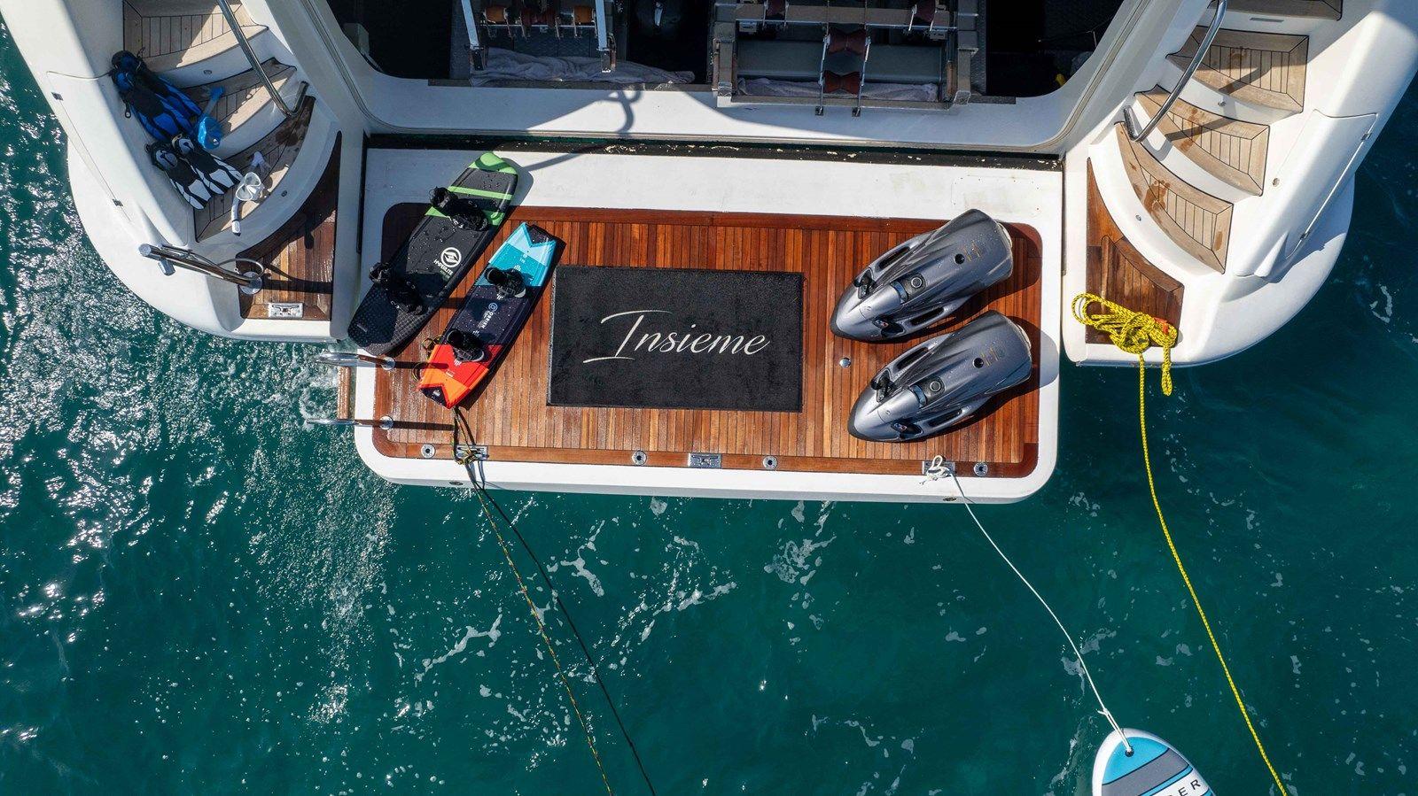 the best price on Insieme 105