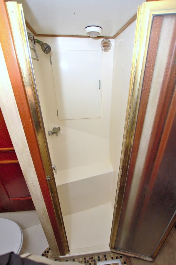 Fishin Post - POST yacht sale