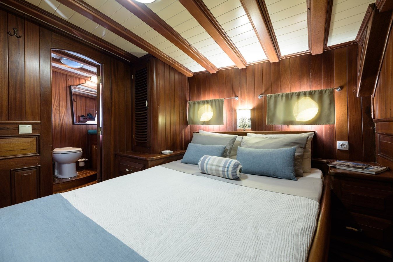 Стоимость яхты ENTRE CIELOS 105