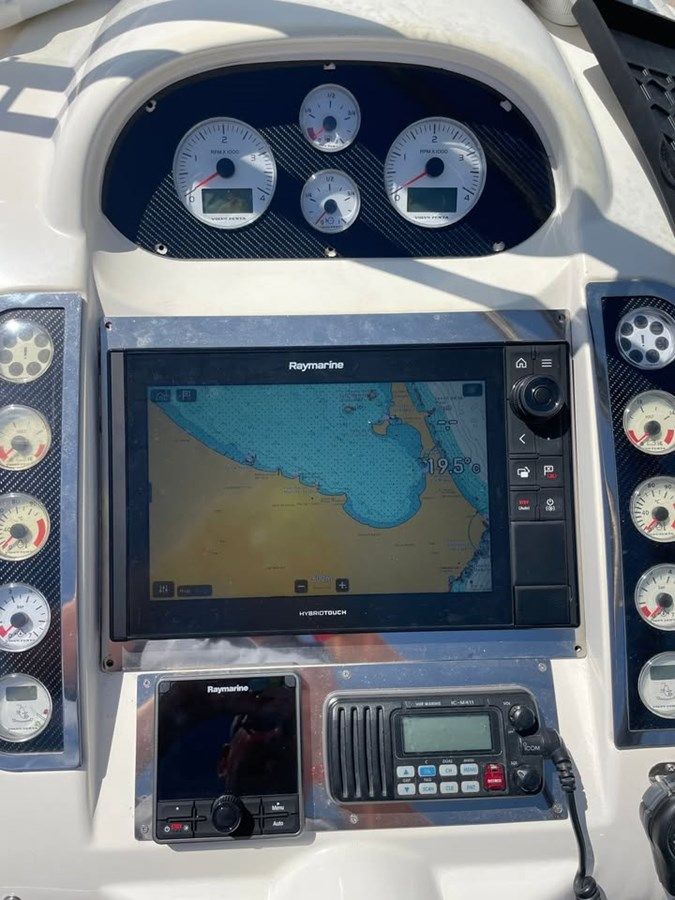 Buy a yacht Khamsin 35 2011