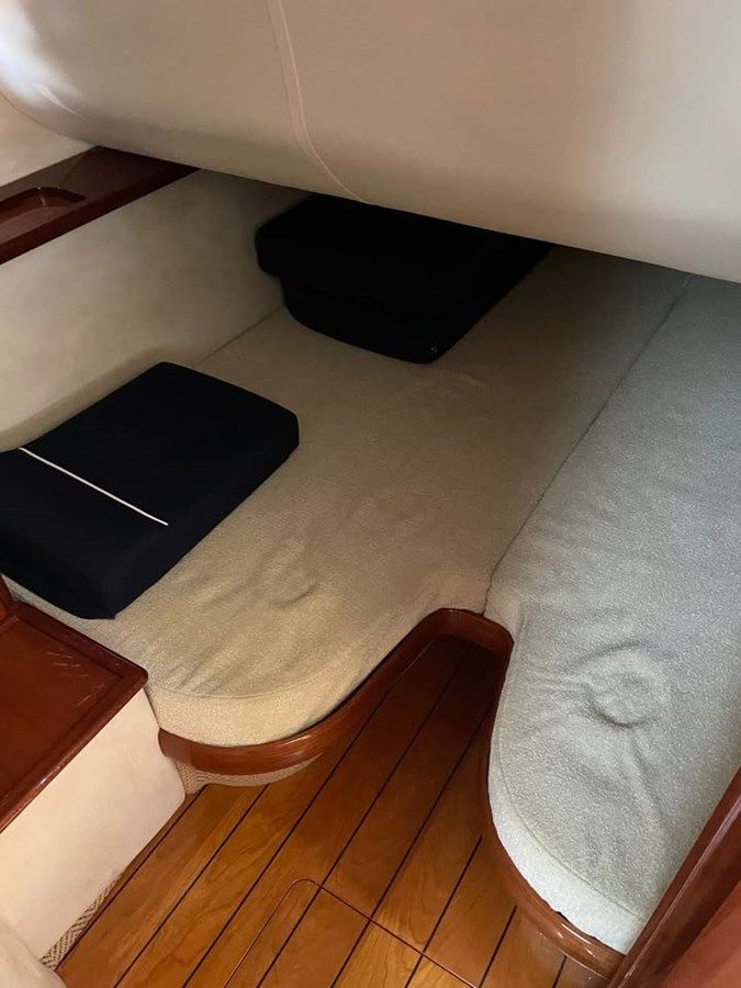 best yacht sales deals Khamsin 35