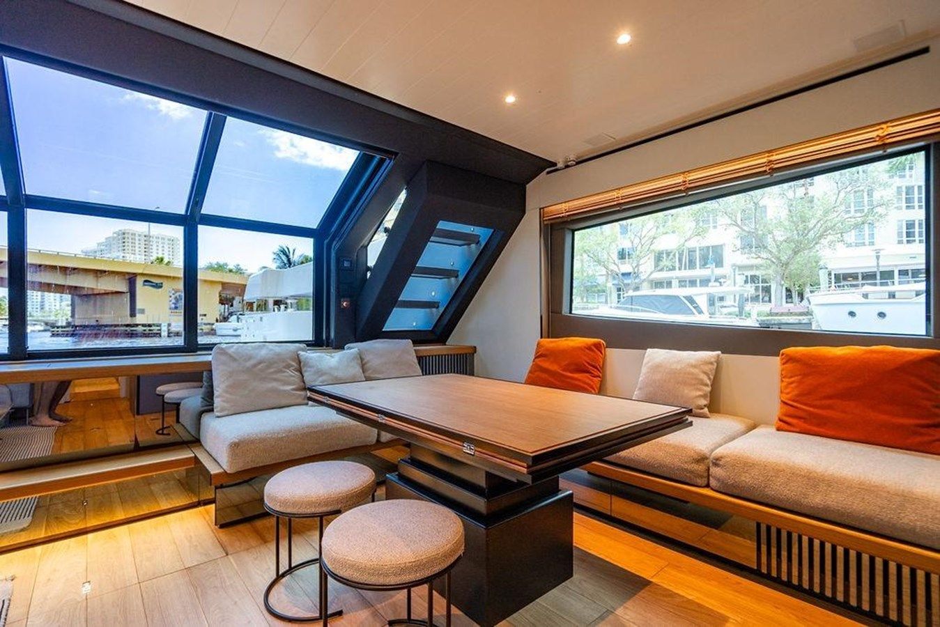 Стоимость яхты Snack Money - BLUEGAME