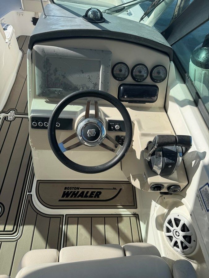 EL KING - Boston Whaler yacht sale