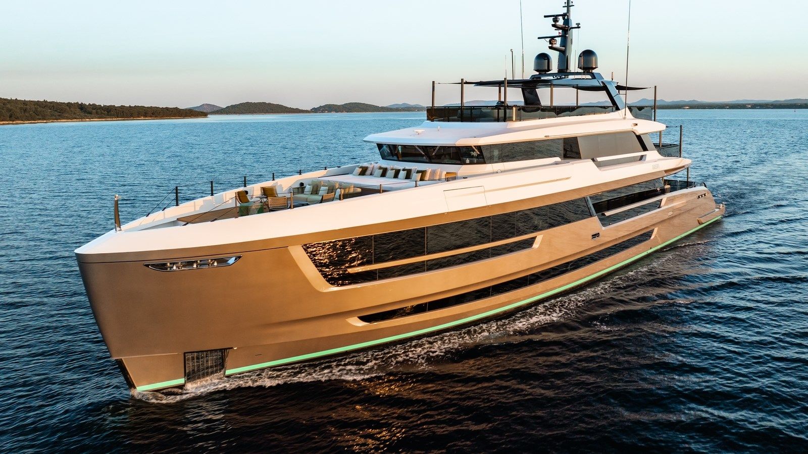 Купить яхту GISA 142 в Shestakov Yacht Sales