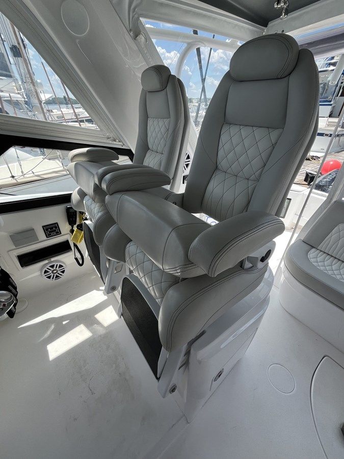 Buy a NET LOSS - Intrepid at Shestakov Yacht Sales