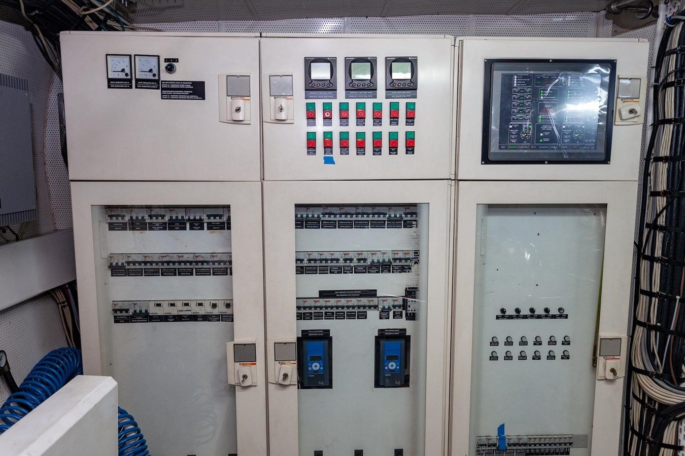 Buy a Sunrise 108 at Shestakov Yacht Sales