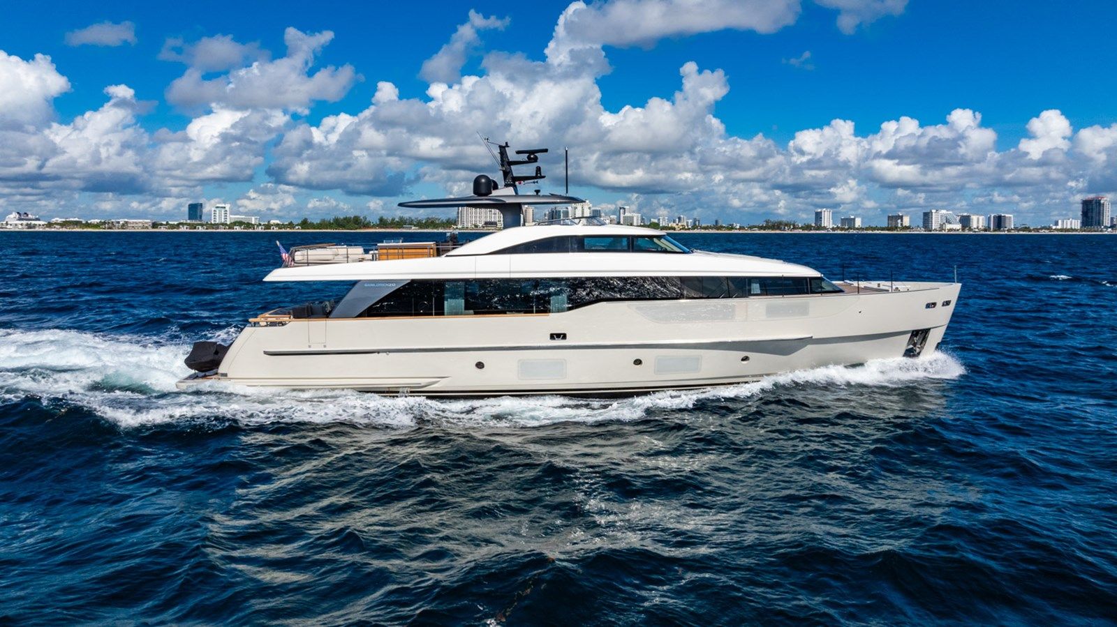 Buy a Midlife Muse - Sanlorenzo at Shestakov Yacht Sales