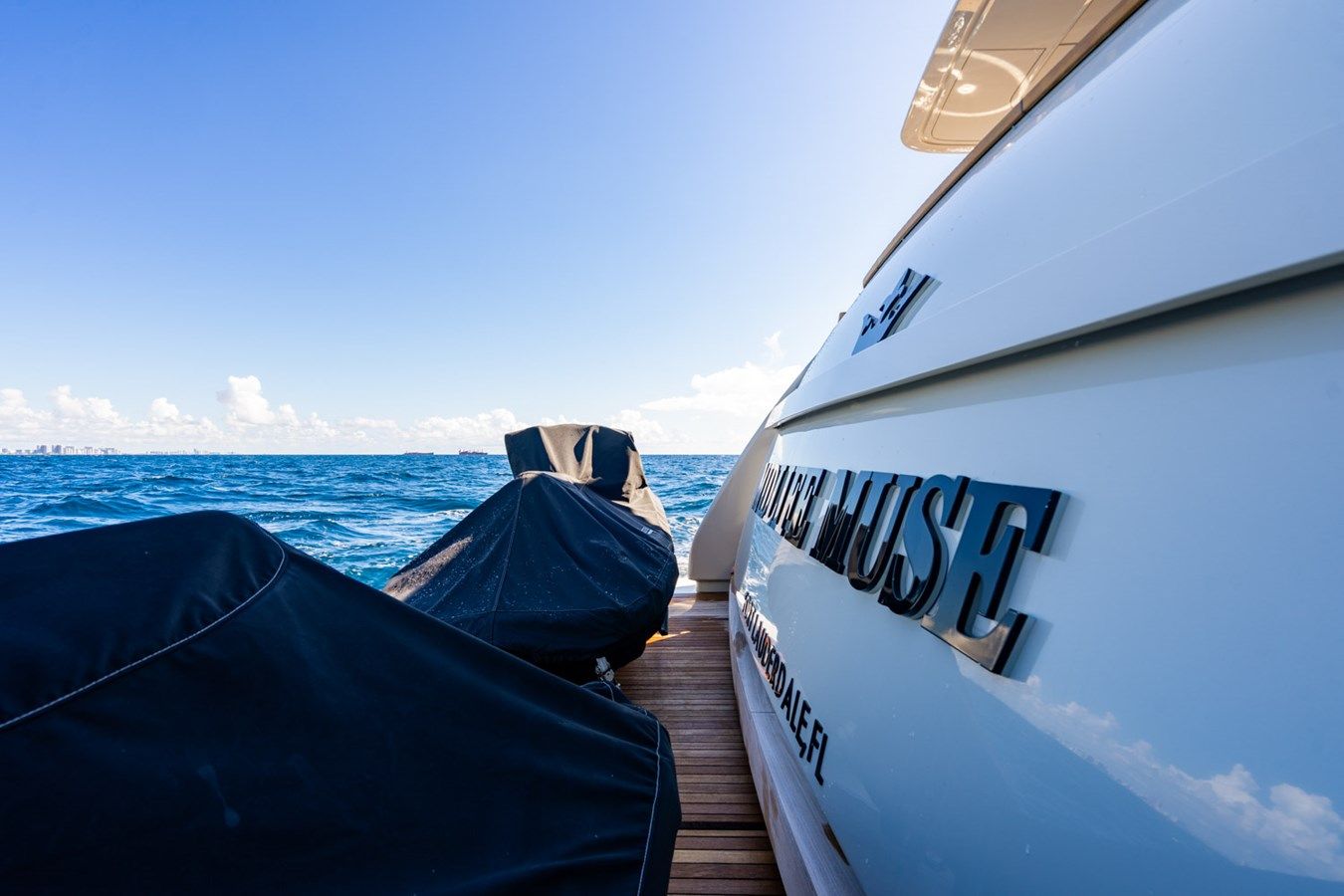 Midlife Muse - Sanlorenzo yacht sale