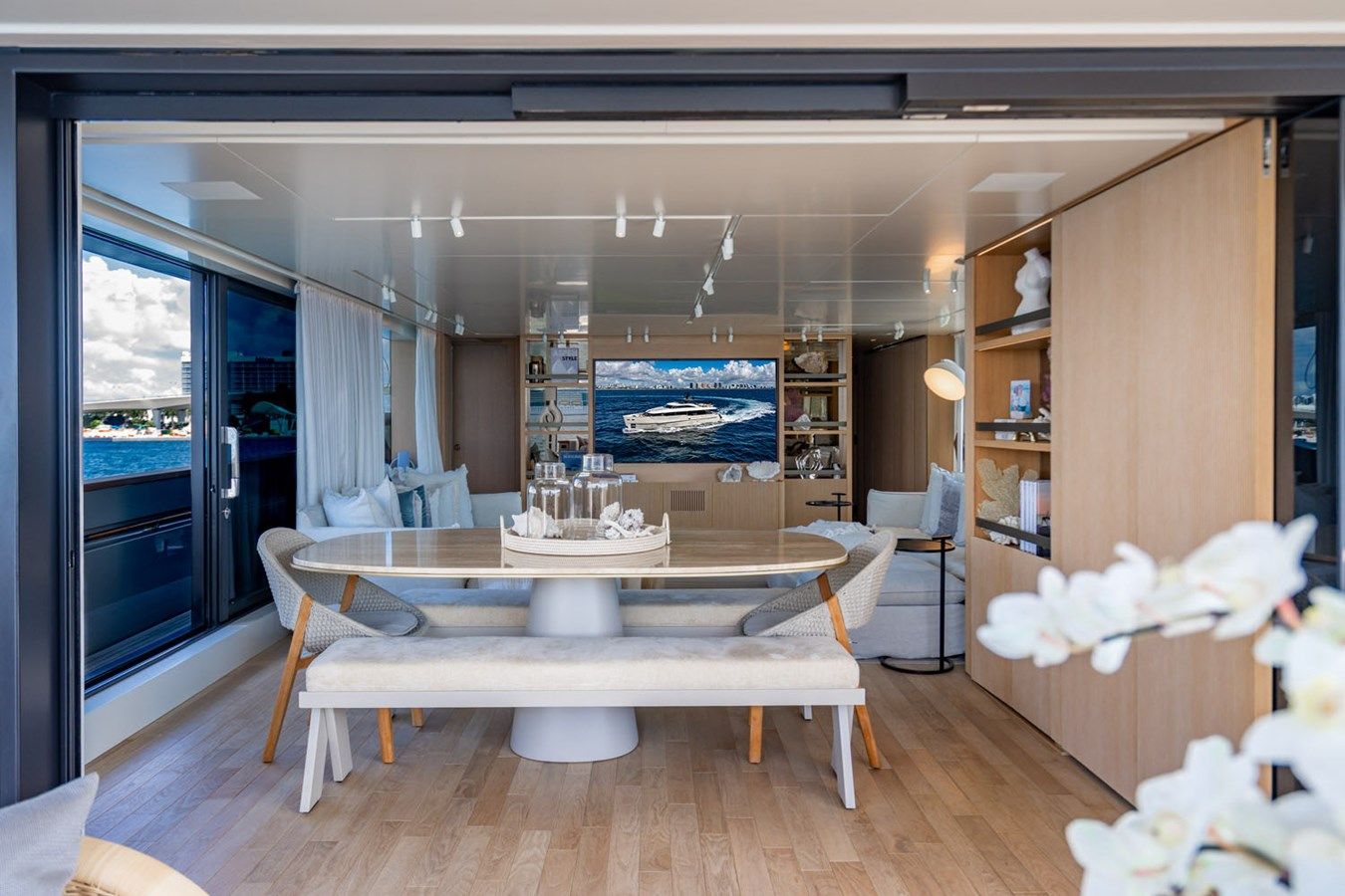 best yacht sales deals Midlife Muse 90