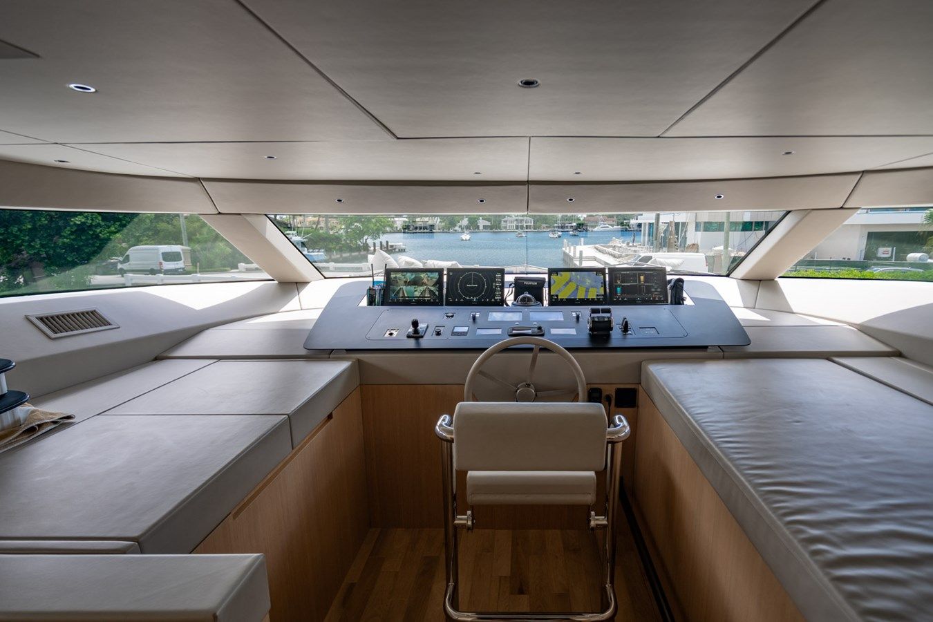 Buy a yacht Midlife Muse 2024