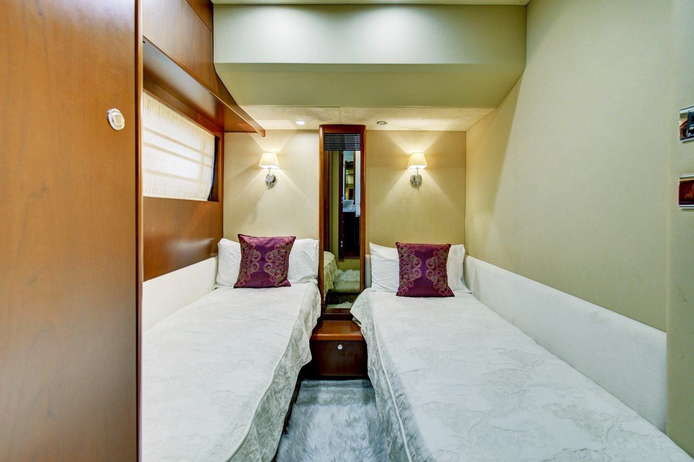 the best price on Princess 62 - PRINCESS