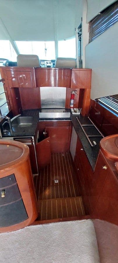 Buy a yacht HAKUNA MATATA SQUADRON 58