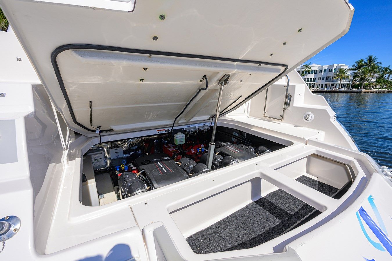 DAMN DADDY Sport Coupe