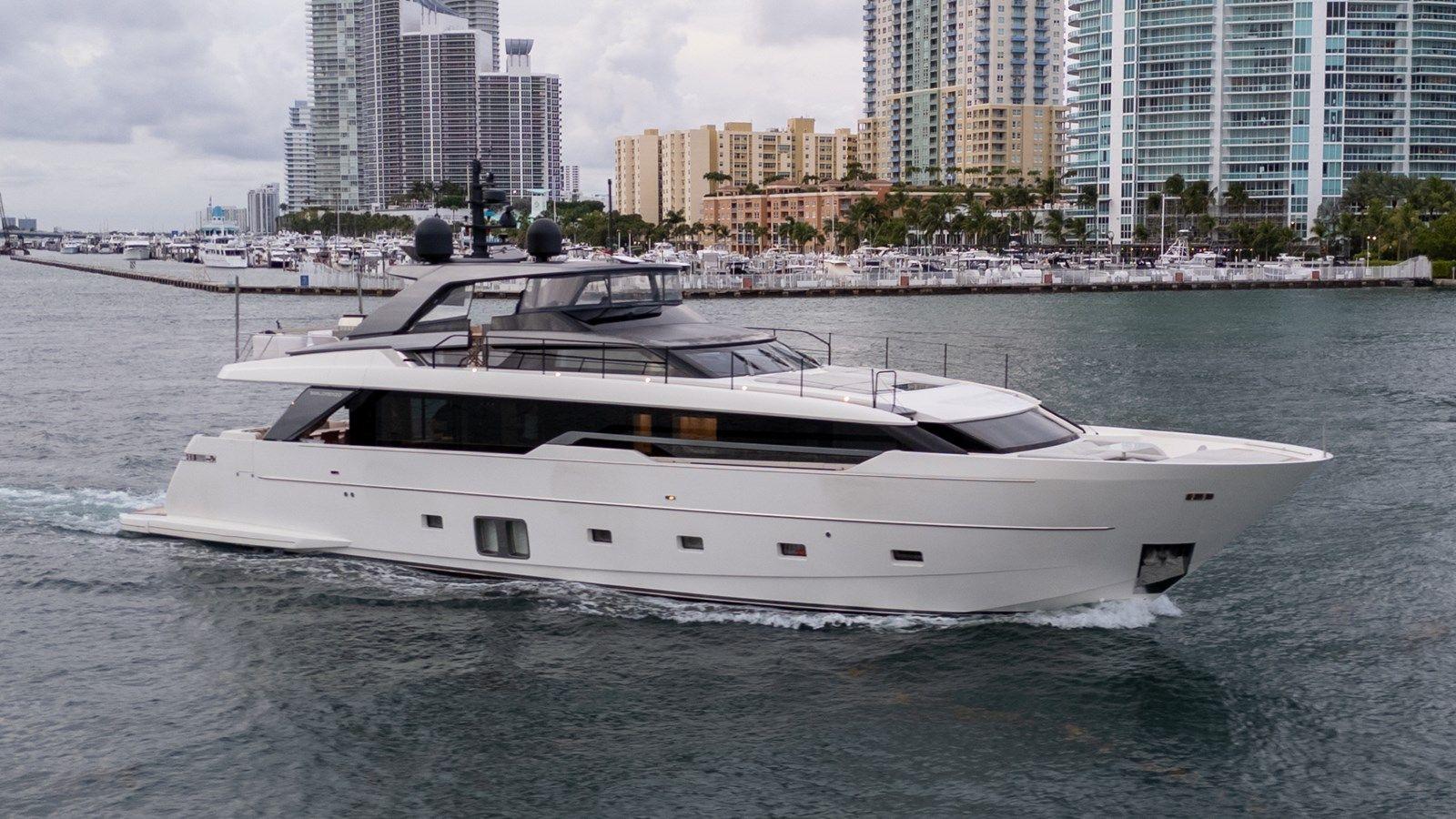 Buy a GATSBY 96 at Shestakov Yacht Sales