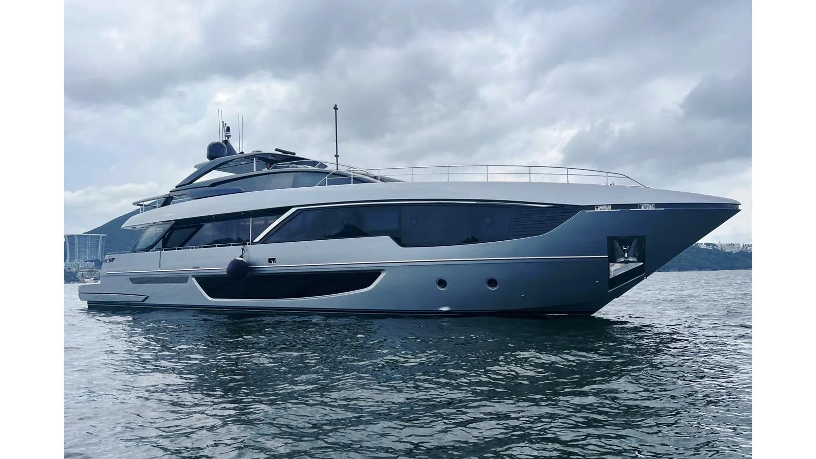 best yacht sales deals Corsaro Super - RIVA YACHT