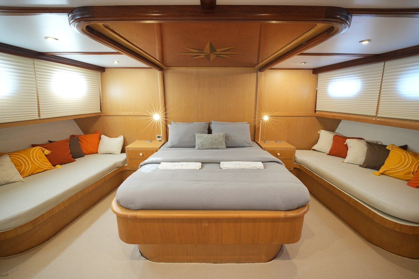 Лучшая цена на HANGOVER - CUSTOM BUILT