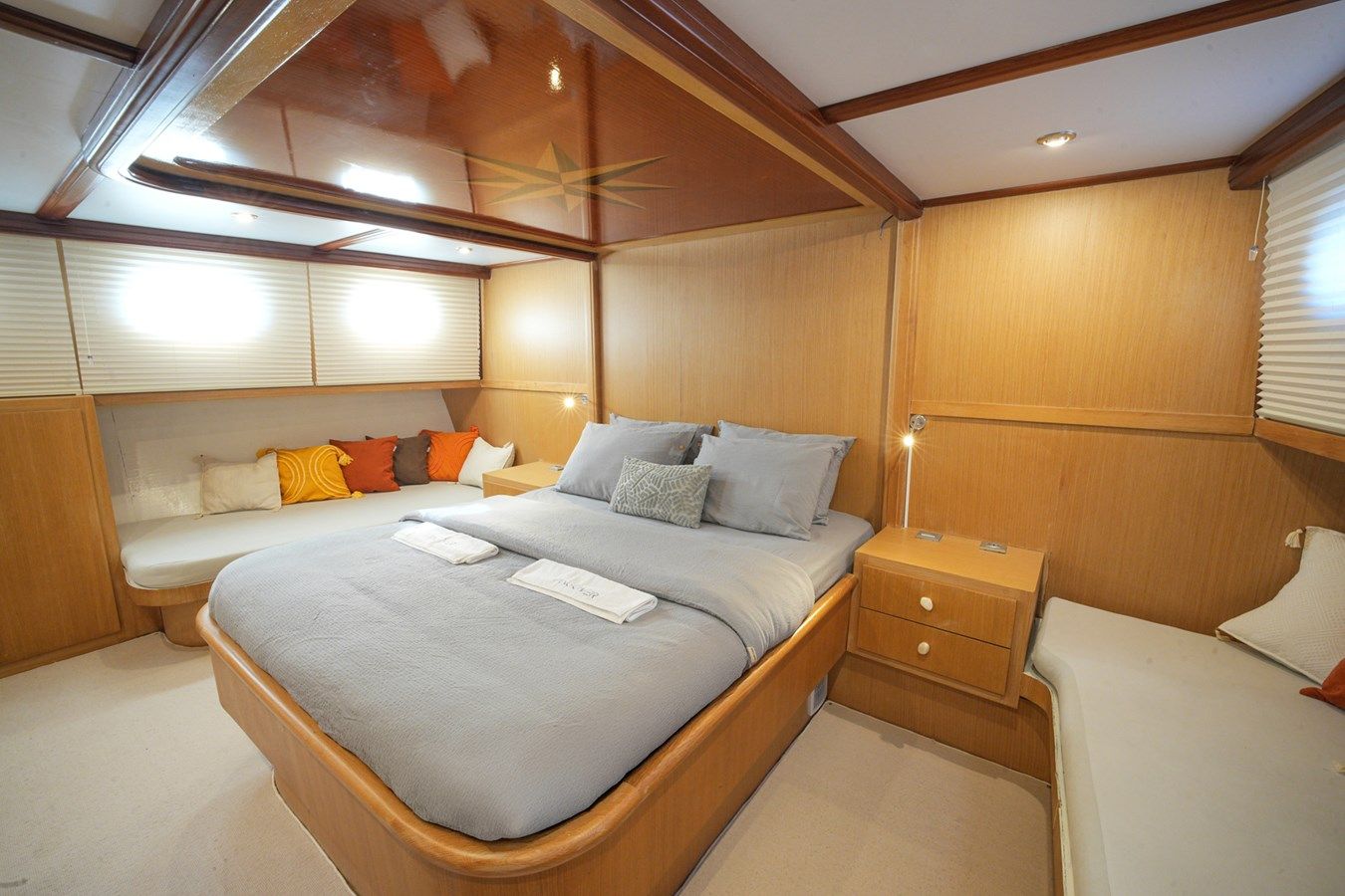 Купить яхту HANGOVER в Shestakov Yacht Sales