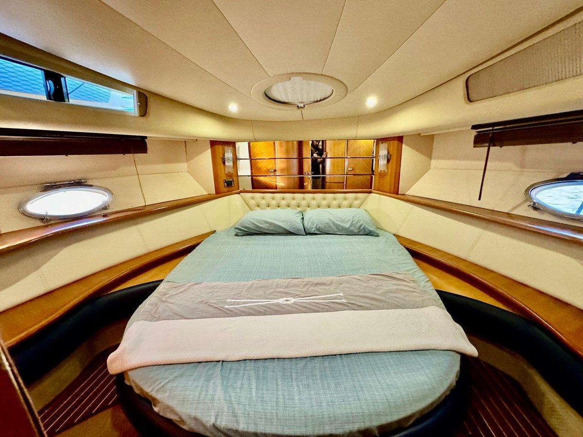 best yacht sales deals AZIMUT 46 48