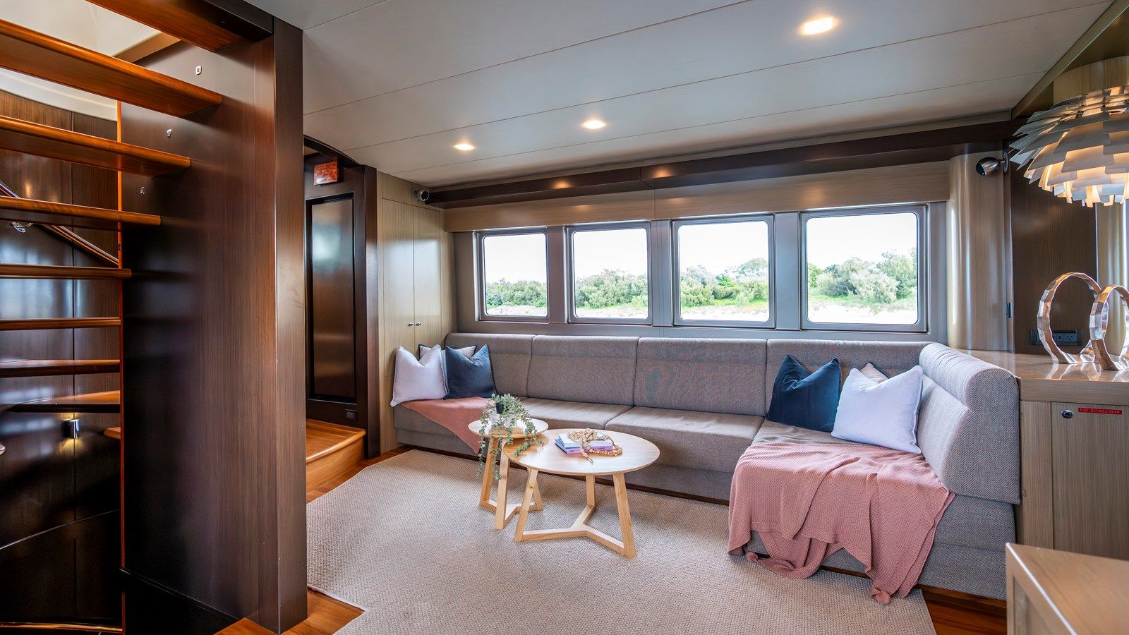 Buy a TEXAS T at Shestakov Yacht Sales